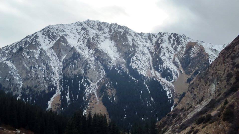 Photo of Altyn Arashan Valley by Vivek Narendran