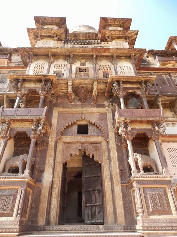Photo of Orchha - A small village with a little royalty 10/10 by Amrita Das