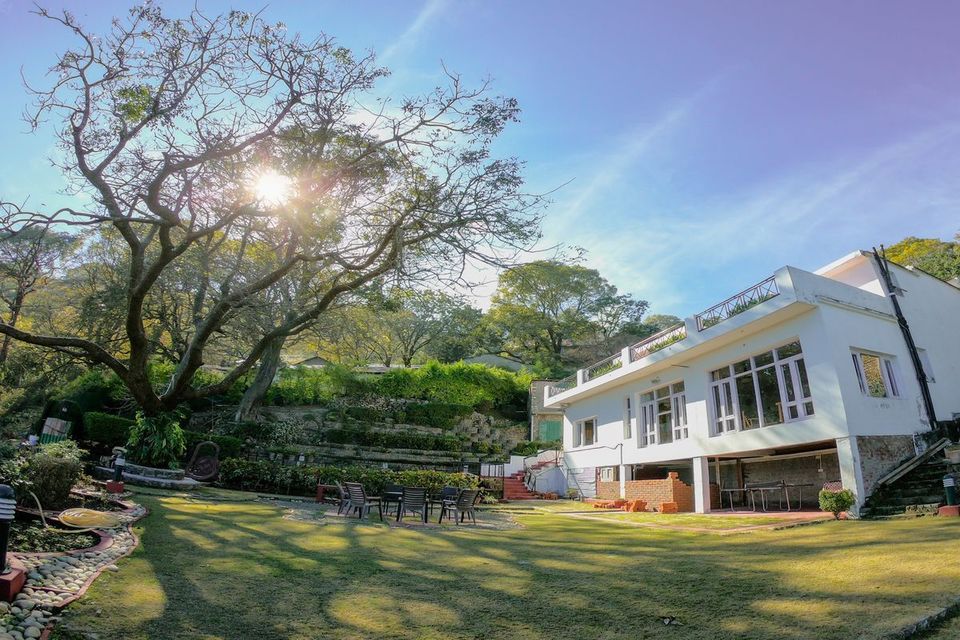 Photo of Homestead Villas offer paranomic view of Kasauli from their rooms 1/1 by Arpita Agnihotri