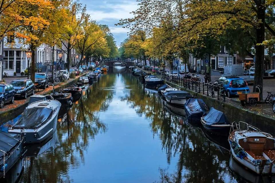 Photo of Amsterdam Centraal, Stationsplein, Amsterdam, Netherlands by Khushboo Bansal