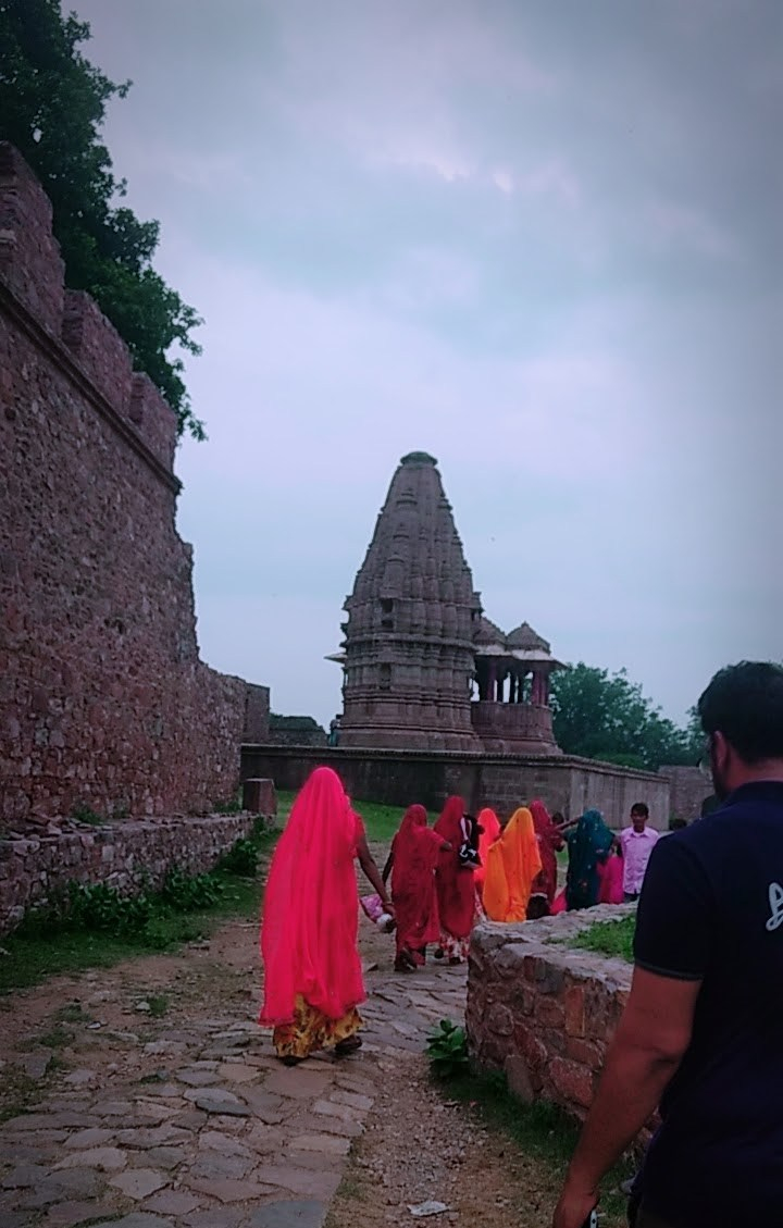 Photo of Bhangarh; The ruined town 4/10 by Touring&tales