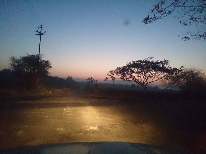 Photo of Getting Lost in Manor, Maharshtra 4/9 by Vijaylaxmi Sharma