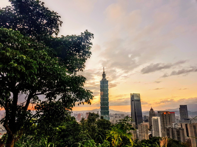 Photo of Taipei, Taiwan by TheCorporateWanderer
