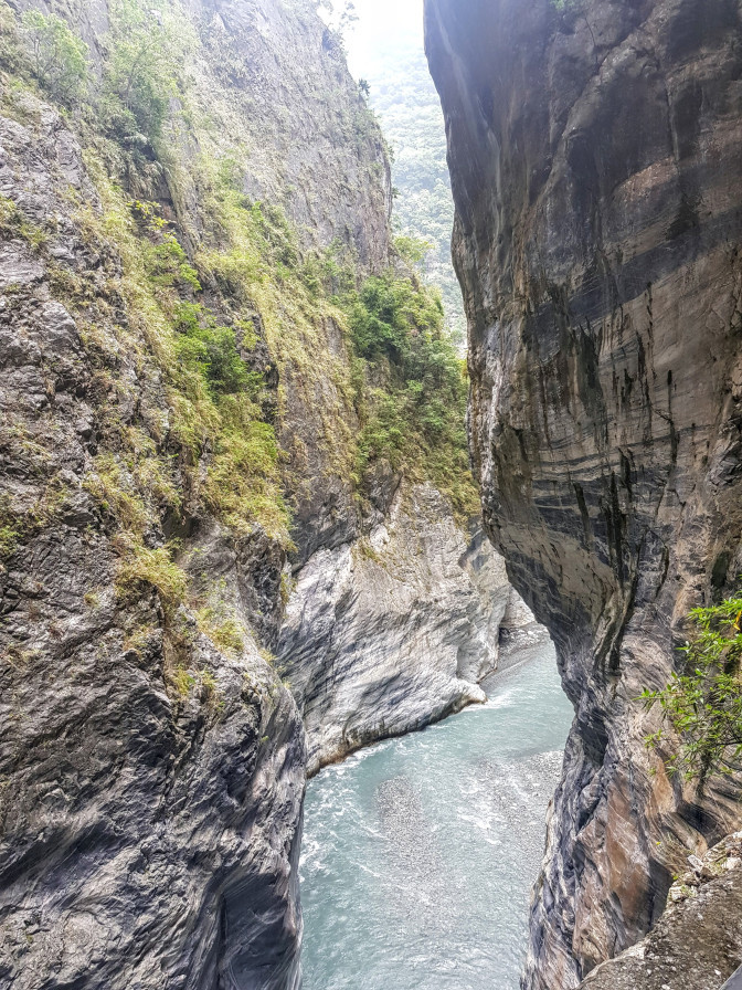 Photo of Tunnel of Nine Turns, Xiulin Township, Hualien County, Taiwan by TheCorporateWanderer