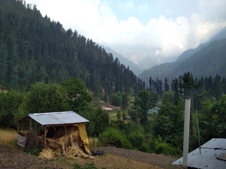 Photo of Journey To the Mountains Of Sar Pass: Trek From Kasol To Grahan Village by Sheeba Kaul