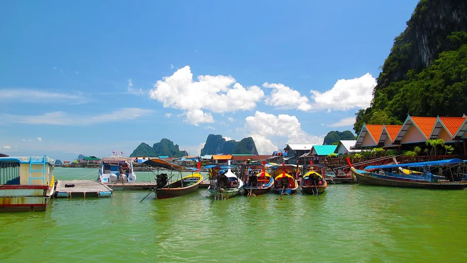 Photo of Ko Panyi, Mueang Phang-nga District, Phang-nga, Thailand by Map Camera Travel