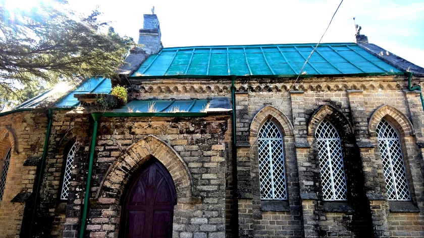 Photo of St Mary's Church, Lansdowne Road, London, UK by Shramana Purkayastha