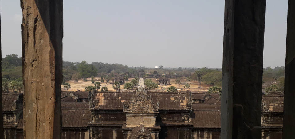 Photo of Bayon Temple, Krong Siem Reap, Cambodia by Vikram Mn
