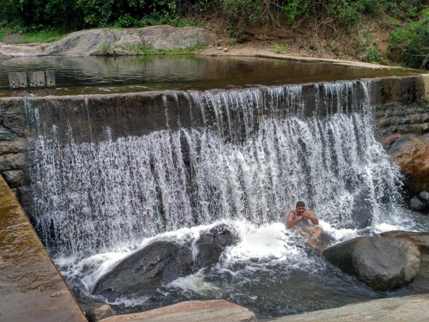 Photo of Kurangani, Tamil Nadu, India by Vikram Mn