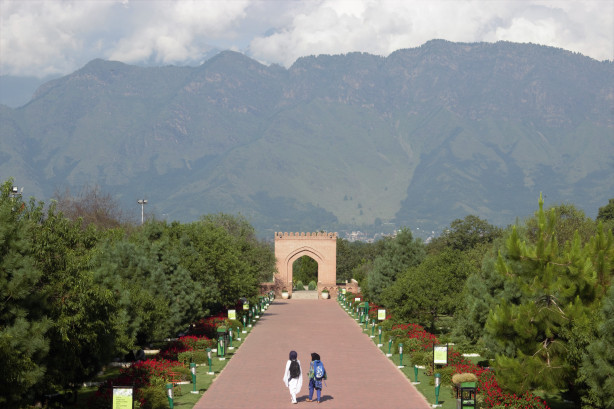 Photo of Travelogue: Mission Kashmir - Srinagar, Gulmarg, Pahalgam and Amanath trek by Vikram Mn