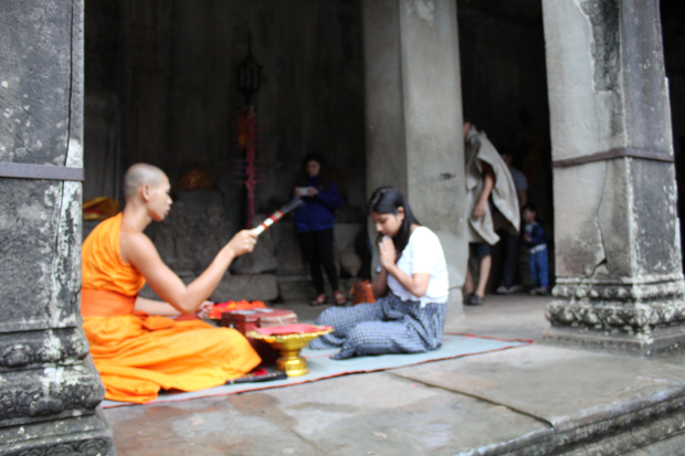 Photo of A Moment in Angkor Wat 4/5 by Yashodhara Roy