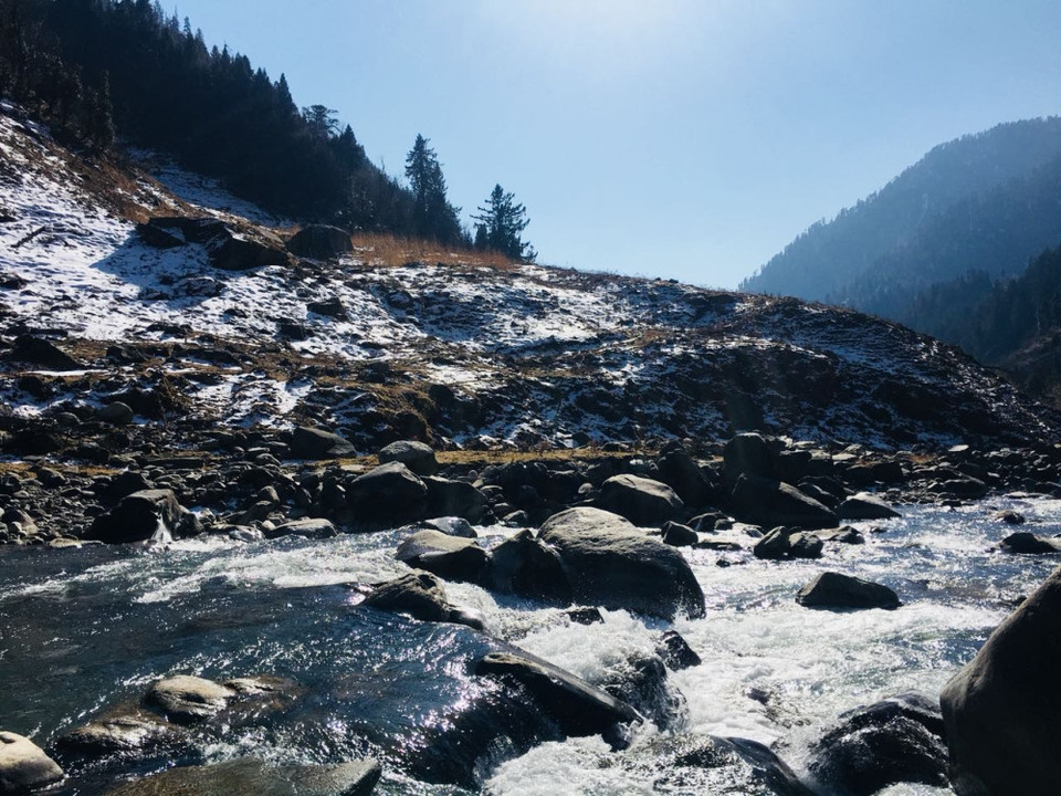 Photo of Winter trekking in Magic Valley to Waichin 4/4 by Pooja Agarwal