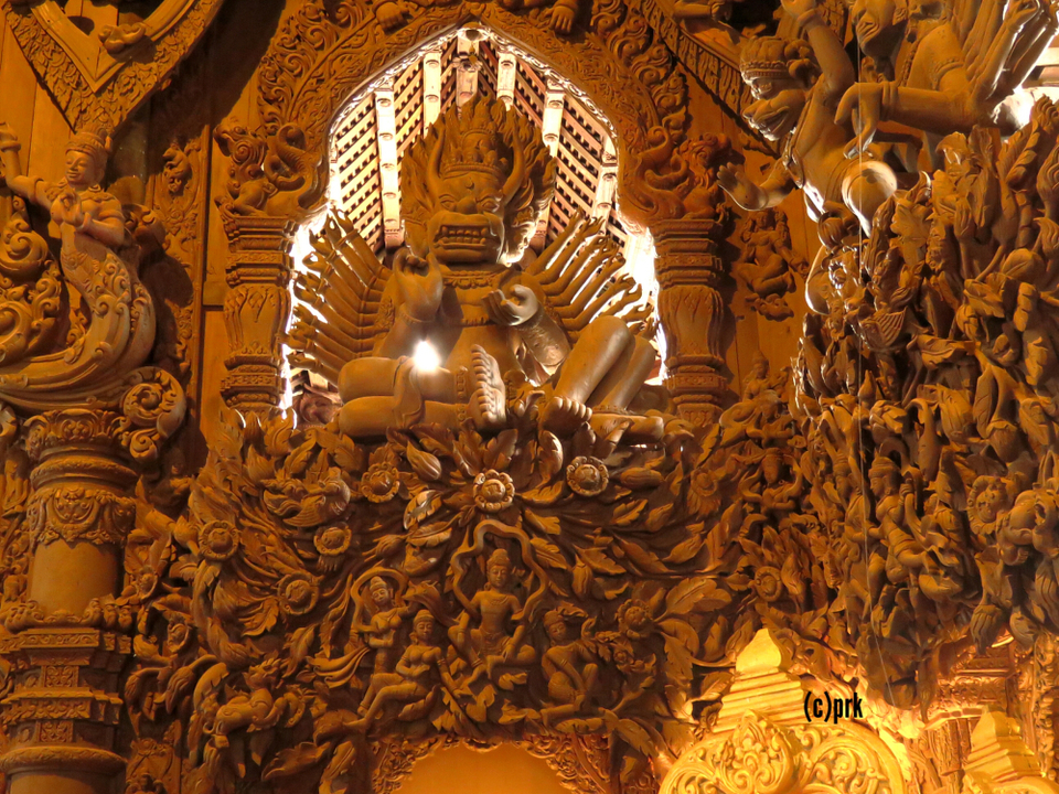 Photo of A day at Pattaya, Thailand 3/5 by Preetha