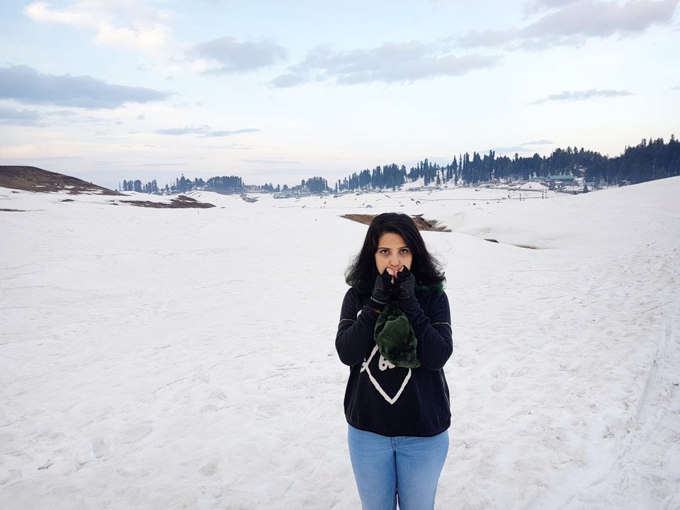Photo of India's Very Own Winter Wonderland: Gulmarg 5/8 by Twinkle Bakshii