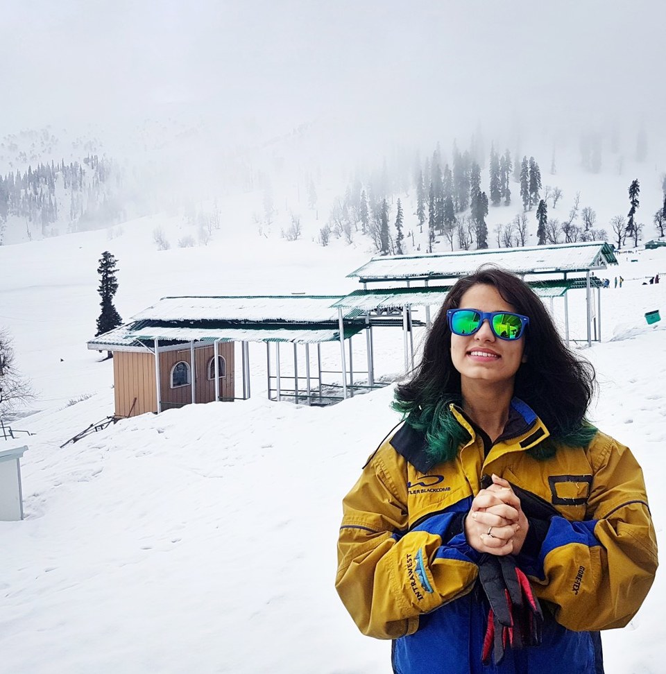 Photo of India's Very Own Winter Wonderland: Gulmarg 8/8 by Twinkle Bakshii
