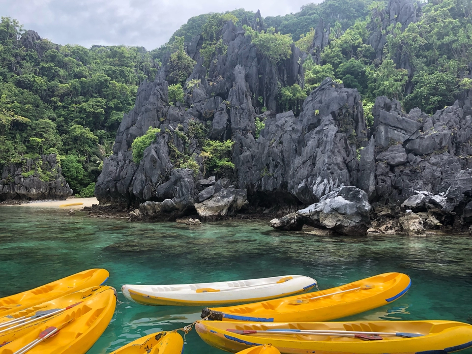 Photo of Small Lagoon, El Nido, Philippines by Venkatesh Nayak