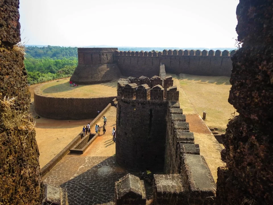 Photo of Mirjan Fort, Mirjan Fort Road, Mirjan, Karnataka, India by GlobalOutcast