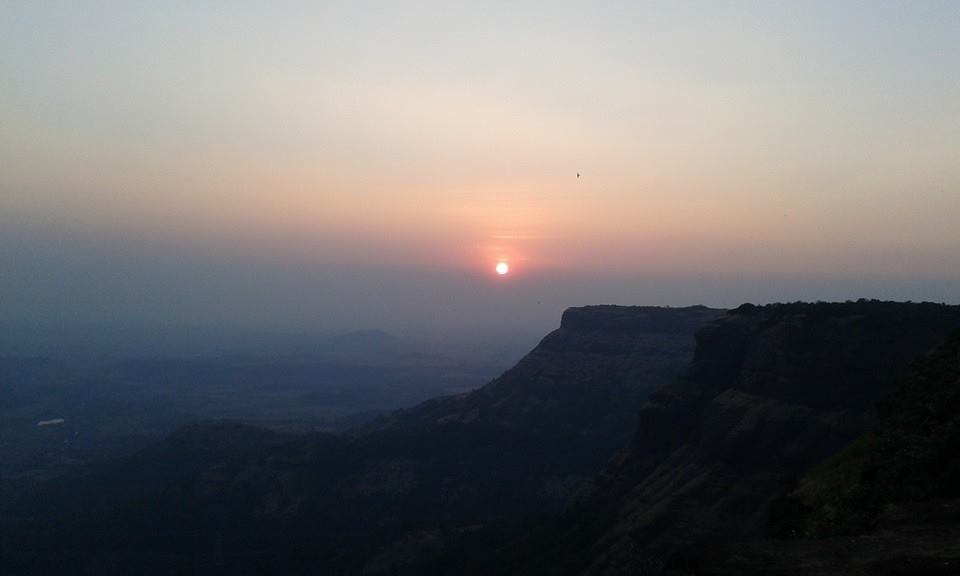 Photo of Weekend trip to Bhandardara 2/8 by Nidhi Rani