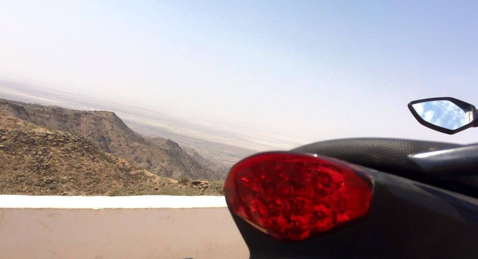 Photo of The White Desert: A bike trip to the Rann of kutch 6/11 by Dr.Rohan SP.
