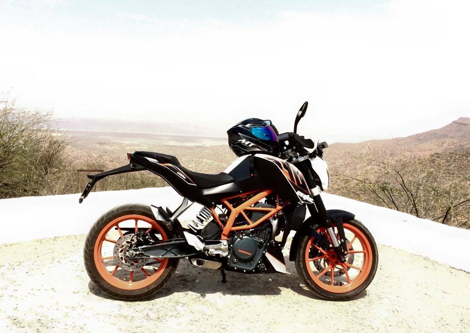 Photo of The White Desert: A bike trip to the Rann of kutch 7/11 by Dr.Rohan SP.