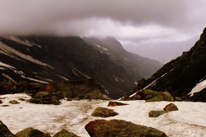 Photo of Hamta Pass – 14000 ft. of life changing experiences 40/56 by Pranab