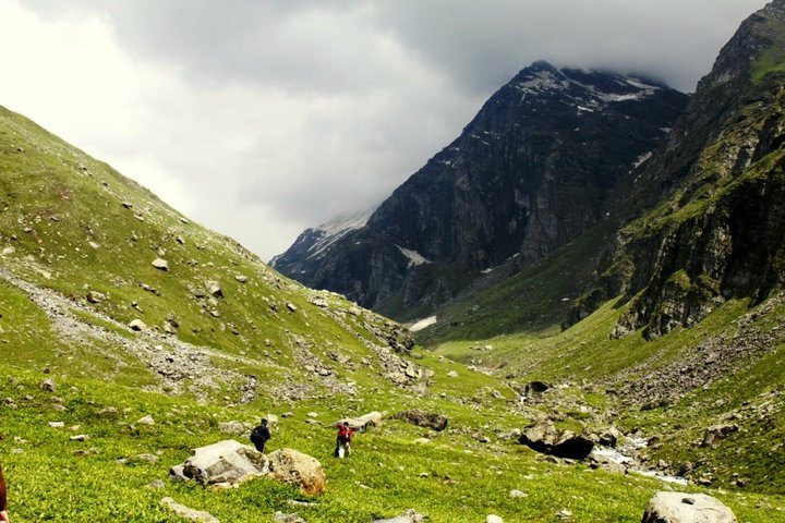 Photo of Hamta Pass – 14000 ft. of life changing experiences 21/56 by Pranab