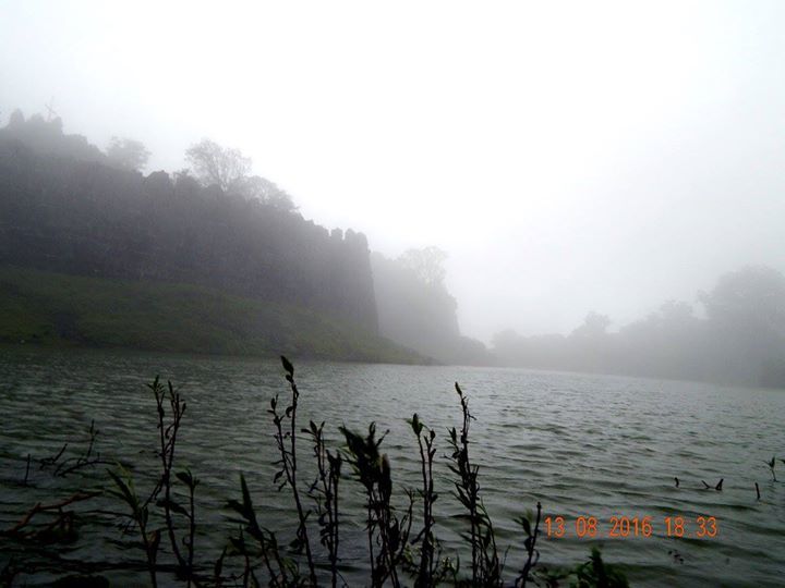 Photo of Head out to this Unexplored Hill Station of Maharashtra. by Radhika Thankar