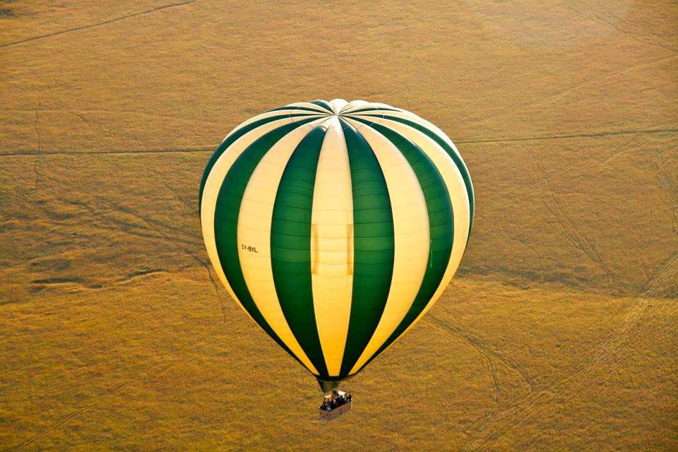 Photo of Masai Mara Kenya, Buru Buru Road, Nairobi, Kenya by Never-ending-footsteps by Richa Shah..