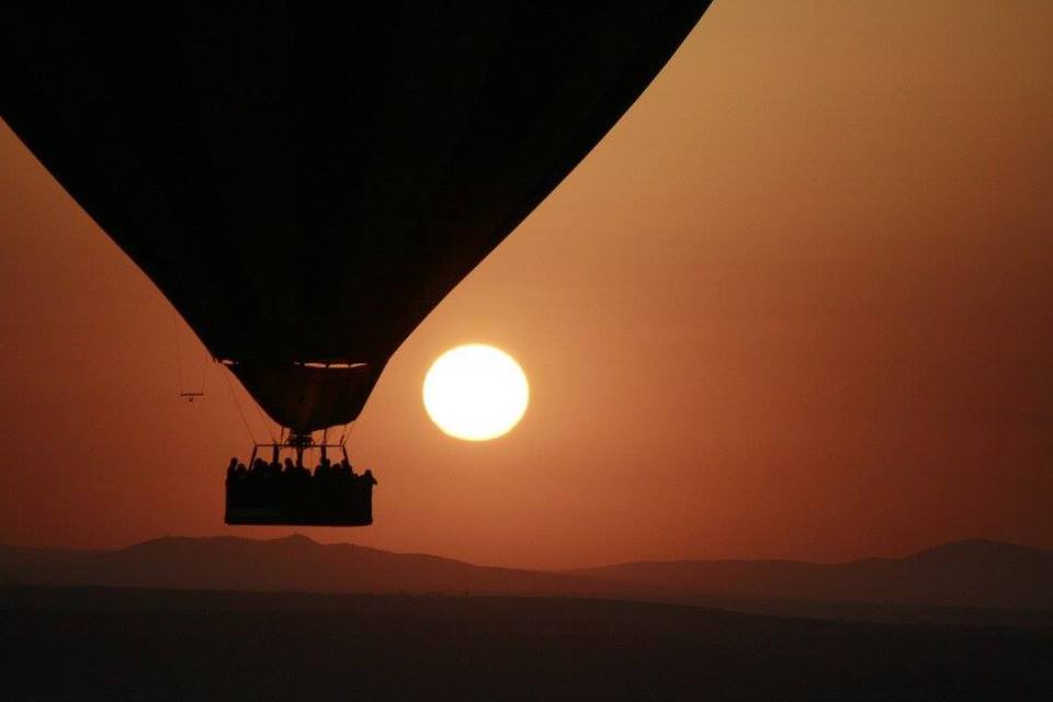Photo of Masai Mara Kenya, Buru Buru Road, Nairobi, Kenya by Never-ending-footsteps by Richa Shah..