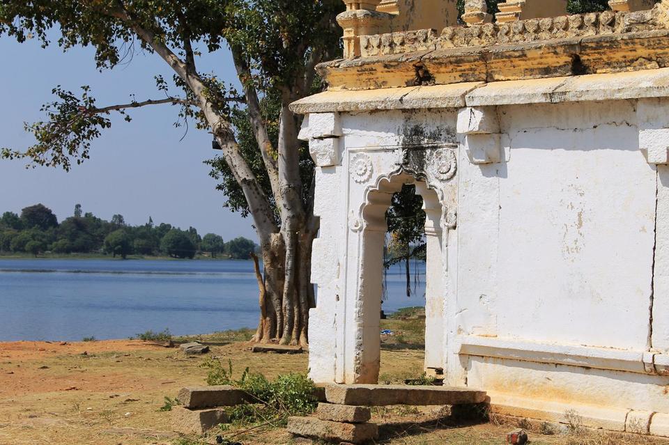 Photo of Kokkare Bellur Pakshi Dhama, Bannahalli, Karnataka, India by Gaurav Sharma