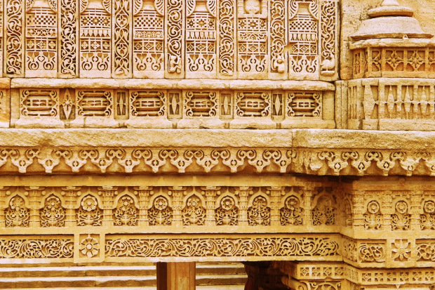 Photo of The Adalaj Stepwell - Gujarat 14/22 by Priyam Agarwal