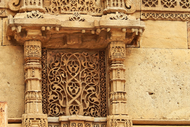 Photo of The Adalaj Stepwell - Gujarat 17/22 by Priyam Agarwal