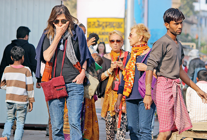 Photo of 5 Problems Faced By Tourists In India | Tourism Problems and Solutions 2/5 by Vinita Chaturevdi