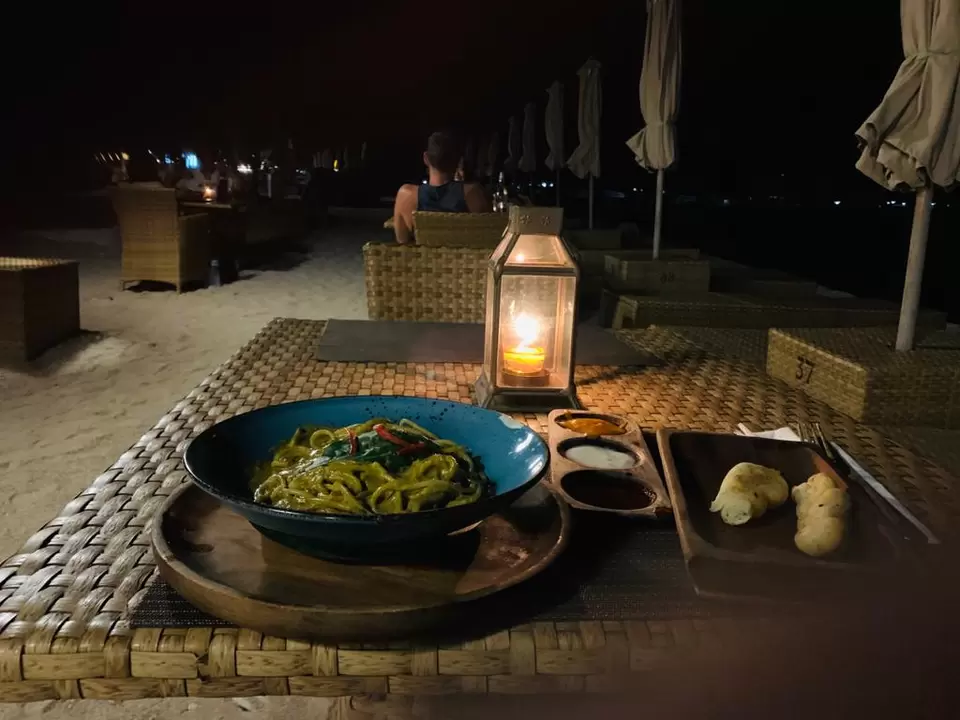 Photo of Pearl Beach Lounge, Gili Indah, North Lombok Regency, West Nusa Tenggara, Indonesia by Priyam Ratnam