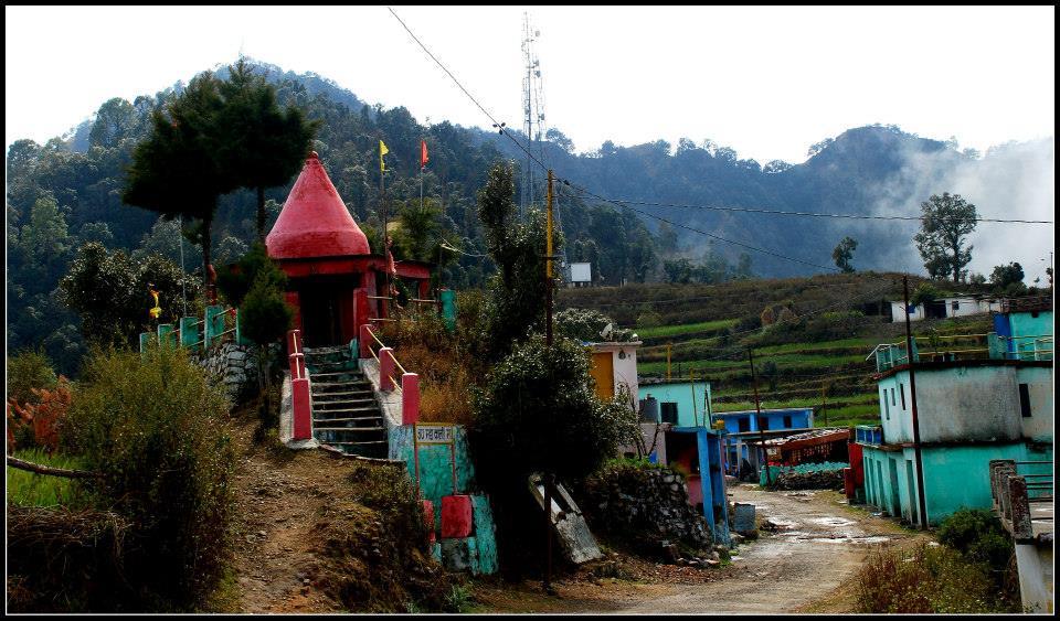 Photo of Lansdowne 5/99 by Arvind YV