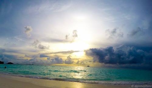 Photo of Maldives: a small huge paradise 24/90 by Aian Mejillano