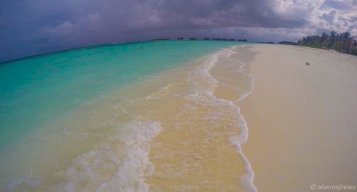 Photo of Maldives: a small huge paradise 25/90 by Aian Mejillano
