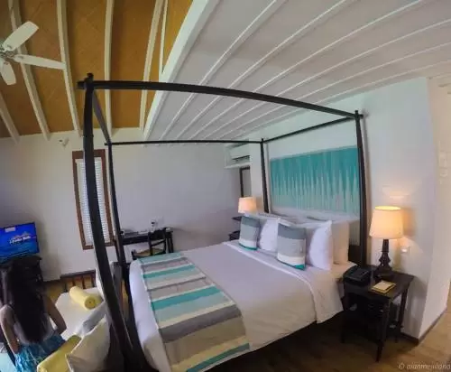 Photo of LOAMA RESORT MALDIVES AT MAAMIGILI, Raa Atoll, Maldives by Aian Mejillano
