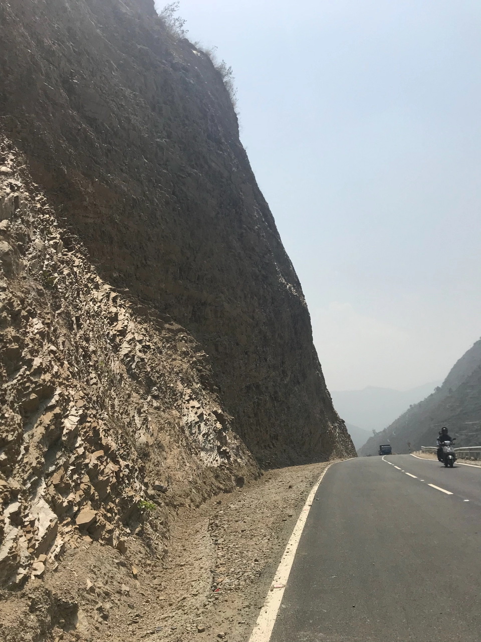 Photo of Himalyan Foothills Of Kausani! 3 Day Escapade. by Nida