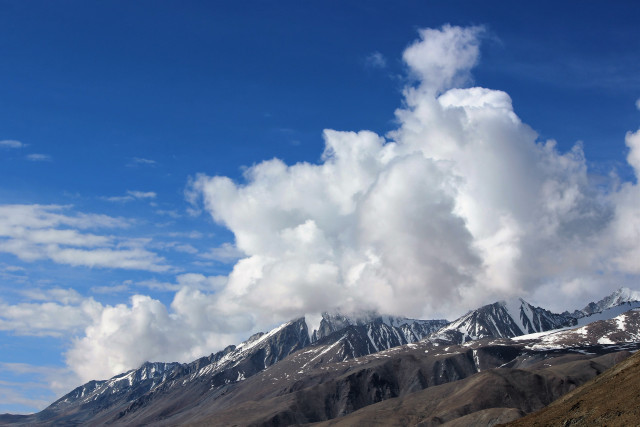 Photo of Lost in the Blue 4/5 by Rai Mukhrjee