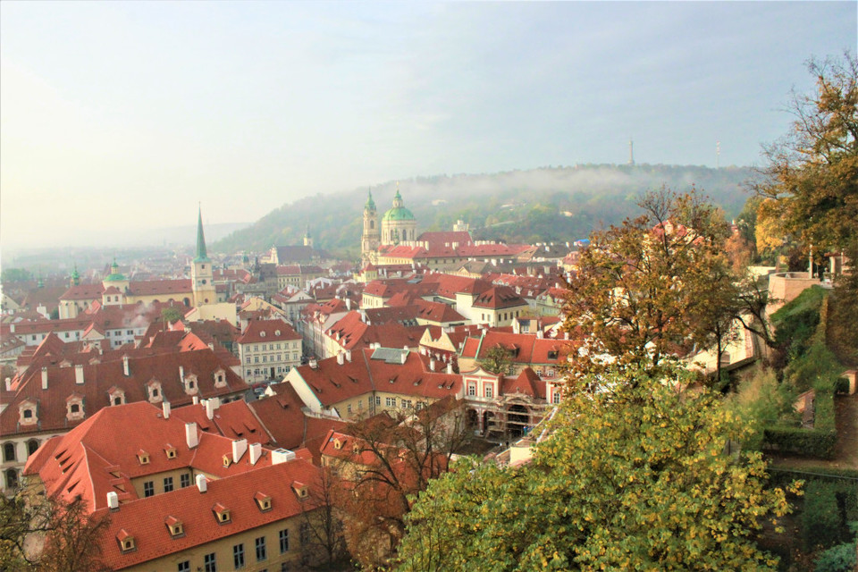 Photo of 11 days 5 European Countries in less than 1.2 Lakh, How to plan your Euro Trip 1/3 by Rai Mukhrjee