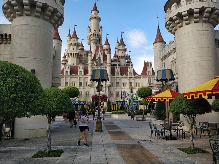 Photo of Universal Studios, Singapore by Shivani Behl Vashishtha
