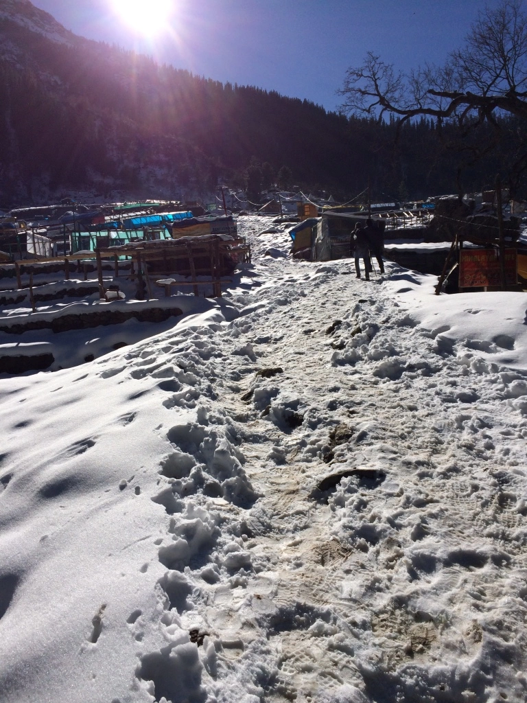 Photo of Kheerganga Trek, Khir Ganga, Himachal Pradesh, India by Utkarsh Bhardwaj Dubey