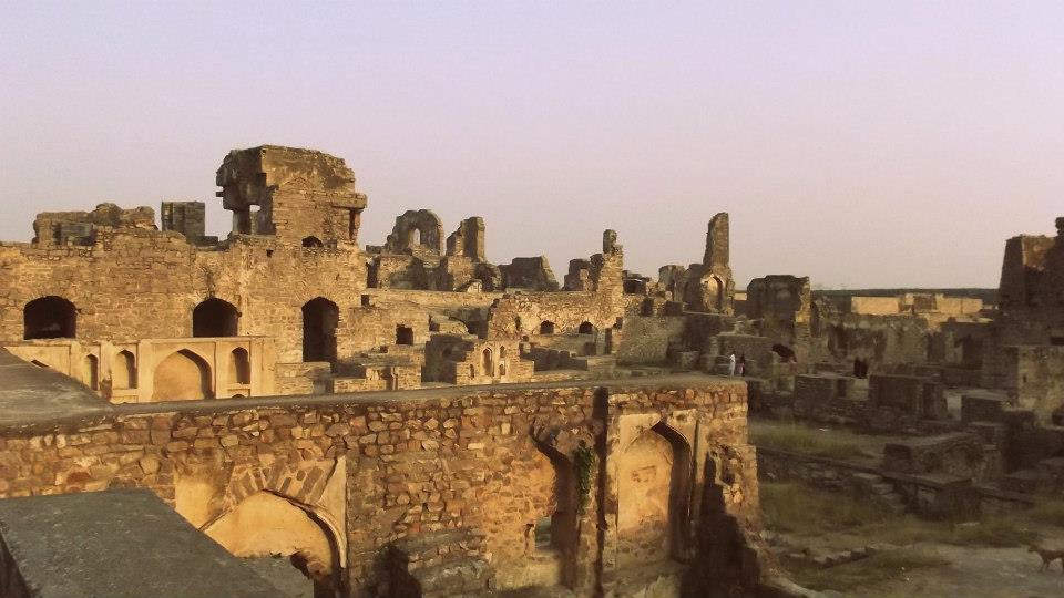 Photo of Exploring the Ruins : Golkonda Fort, Hyderabad 12/14 by Amin Ud Din Shroff