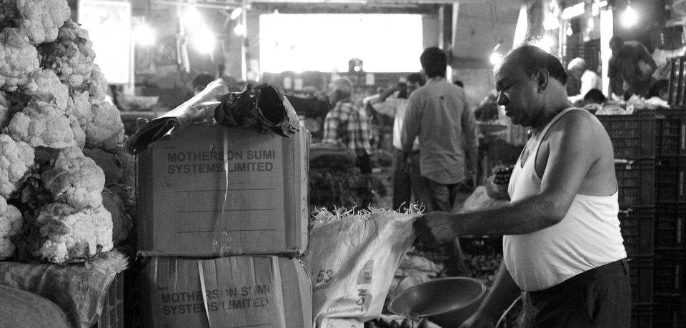 Photo of INSTAMEET Rajkot - Jubilee Market 6/60 by Umang Dave (IG: @umangdavevisual)