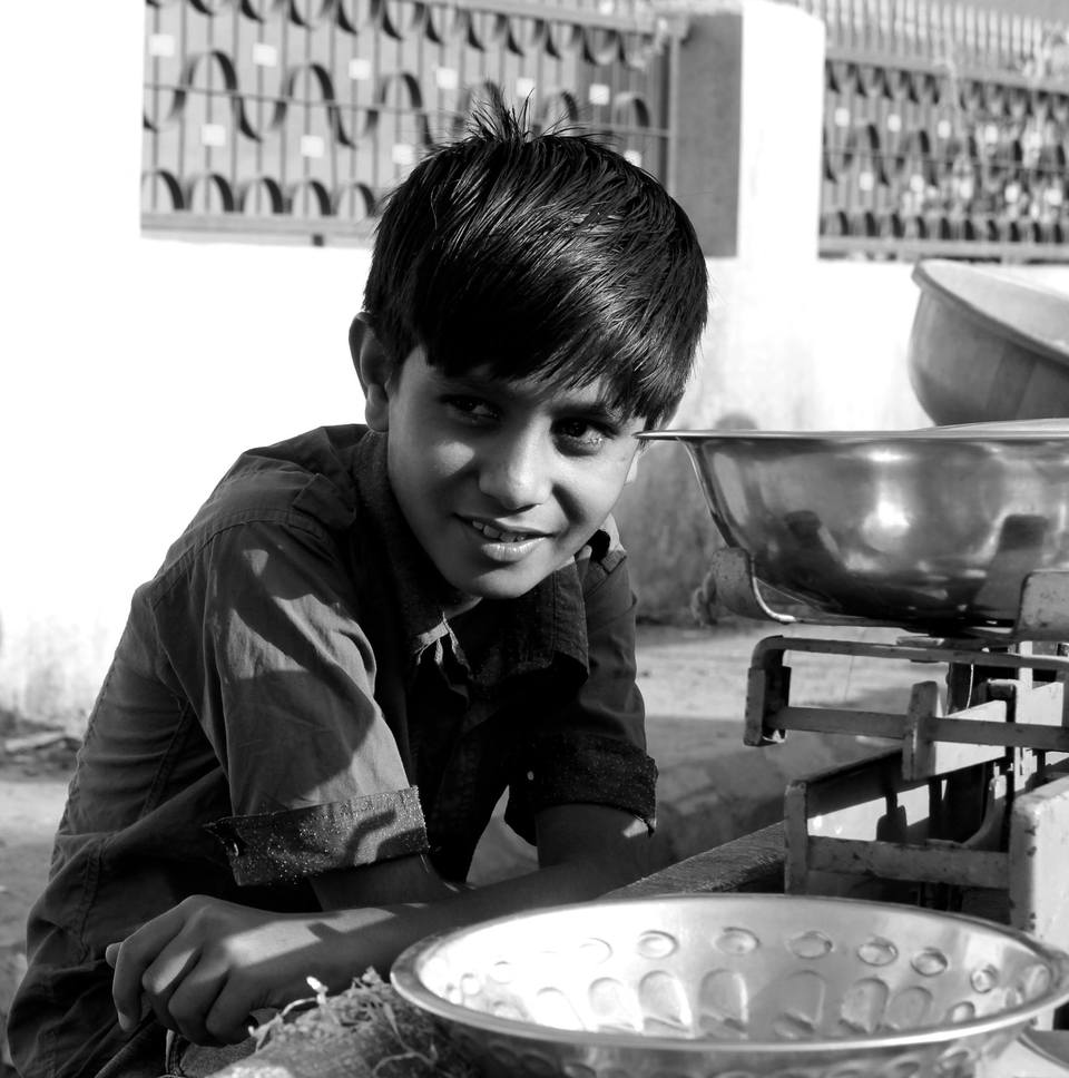Photo of INSTAMEET Rajkot - Jubilee Market 16/60 by Umang Dave (IG: @umangdavevisual)