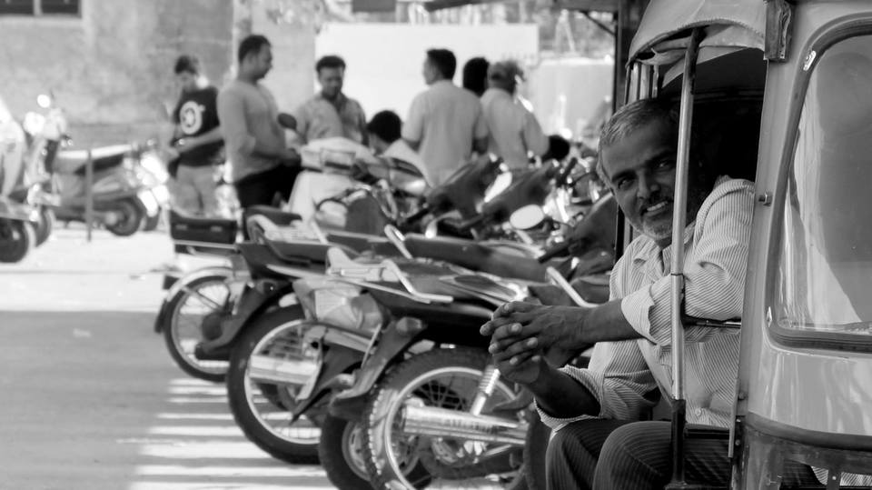 Photo of INSTAMEET Rajkot - Jubilee Market 55/60 by Umang Dave (IG: @umangdavevisual)