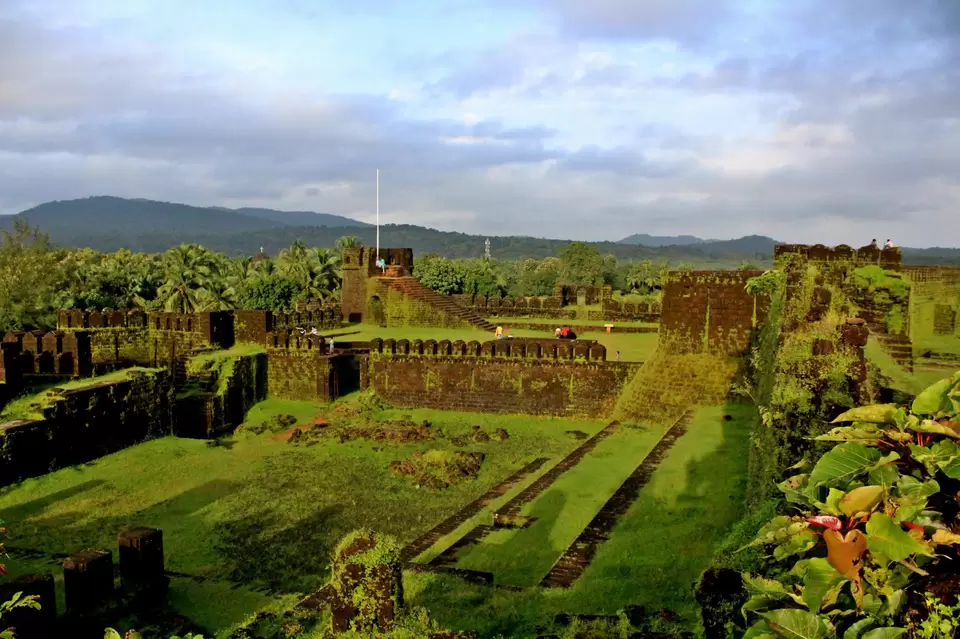 Photo of Mirjan Fort, Mirjan Fort Road, Mirjan, Karnataka, India by Malay Majithia