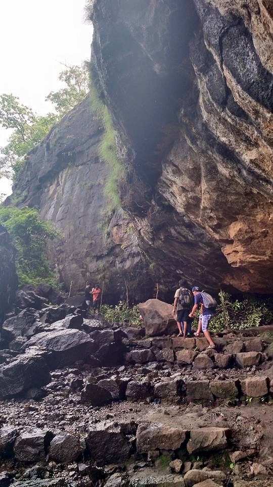 Photo of Hidden caves behind a waterfall – Kondana Trek 3/16 by Arthi