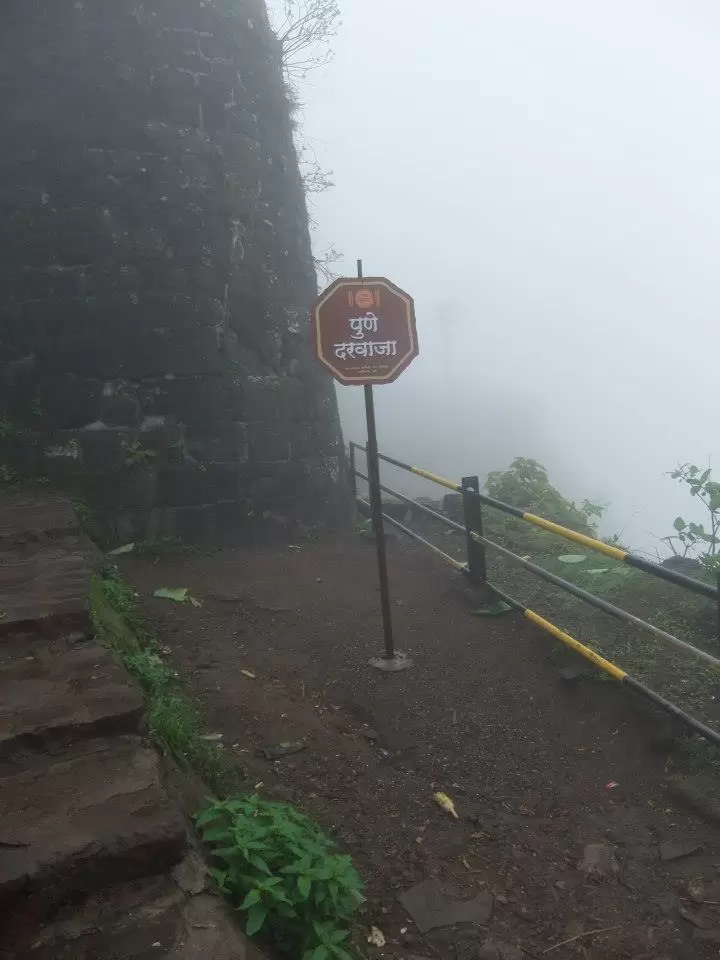 Photo of Sinhagad Fort, Pune, Maharashtra, India by Rucha S Khot